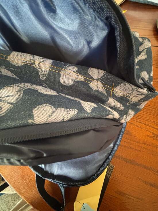 Levi's - Picture 7 of 7